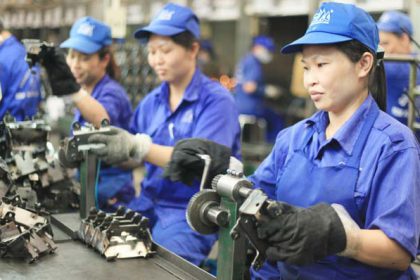 Công nhân là gì? Tổng hợp những công việc của công nhân
